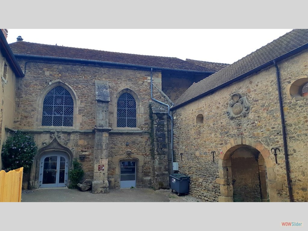 4- Couches ancien Prieuré